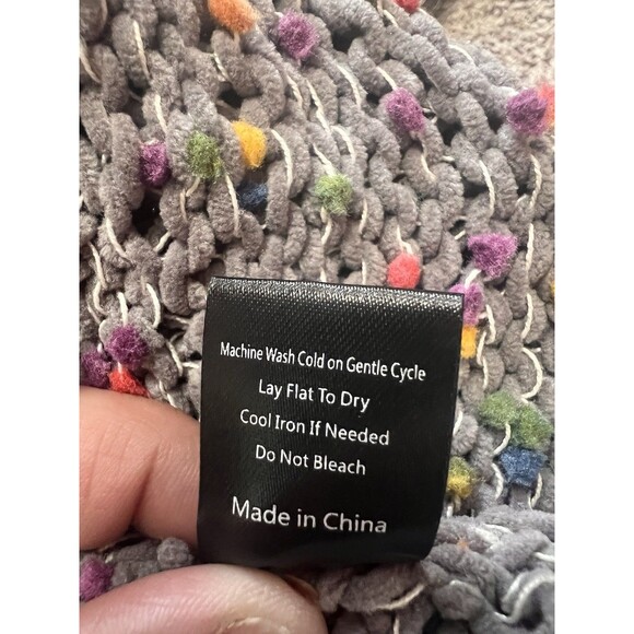 Pol Confetti Distressed Cropped Sweater Size Large Gray Long Sleeve Women's Top - Picture 8 of 8